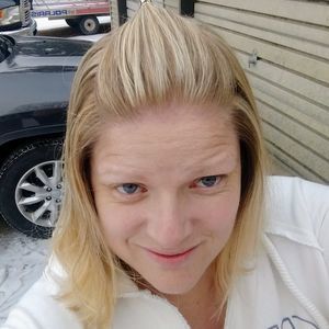 Meet your Posher, Josepha